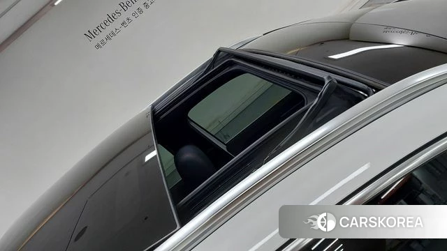 Mercedes-Benz GLA - Class H247 2025 Белый из Кореи, фото 3