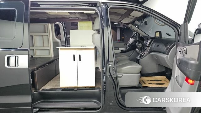 Hyundai The New Grand Starex 2019 Черный из Кореи, фото 3