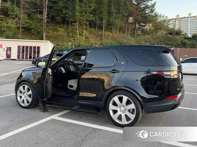 Land Rover Discovery 5 2019 Черный из Кореи, фото 3