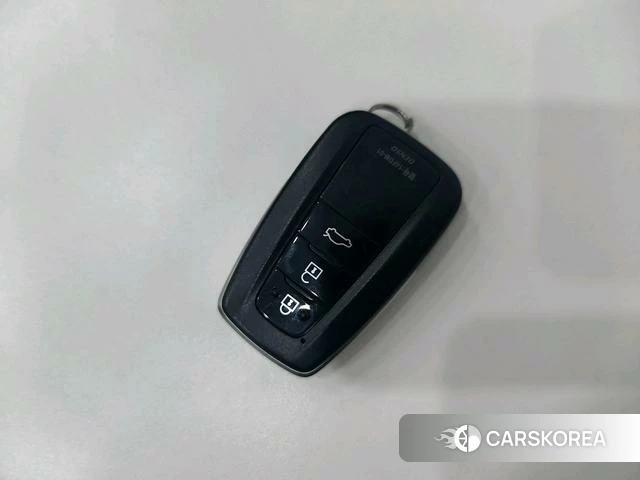 Toyota Avalon 2022 Темно-серый из Китая, фото 3
