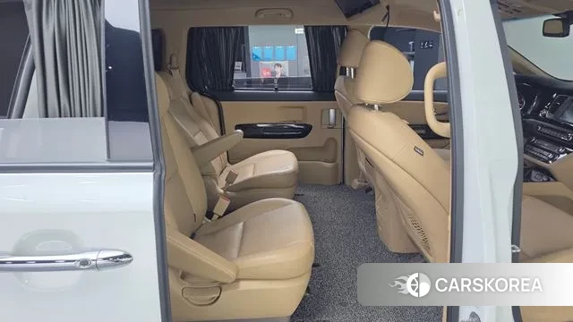 Kia The New Carnival 2018 Белый из Кореи, фото 3