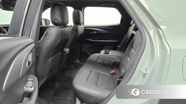 Chevrolet (GM Daewoo) The New Trail Blazer 2023 Цвет галактики из Кореи, фото 3