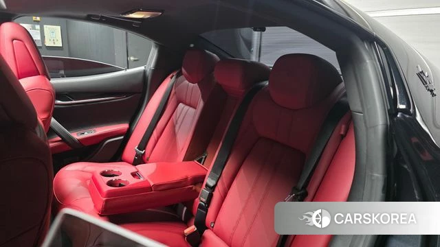 Maserati Ghibli 2022 Черный из Кореи, фото 3