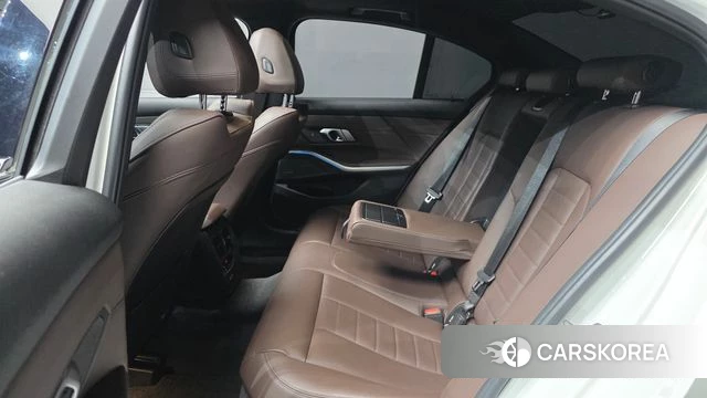 BMW 3 Series (G20) 2020 Белый из Кореи, фото 3