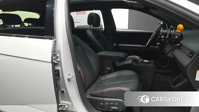 Hyundai The New Ionic 5 2024 Серебристо-серый из Кореи, фото 3