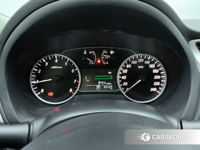 Nissan Sylphy 2021 Темно-серый из Китая, фото 3