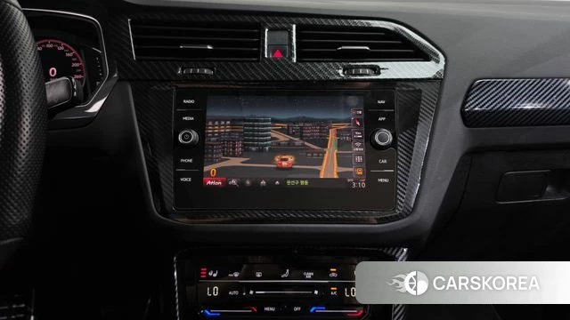 Volkswagen Tiguan second Generation 2020 Черный из Кореи, фото 3