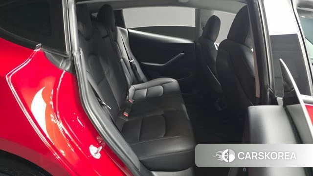 Tesla Model 3 2021 Красный из Кореи, фото 3