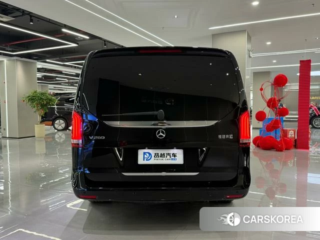 Mercedes-Benz V-Class 2024 Черный из Китая, фото 3