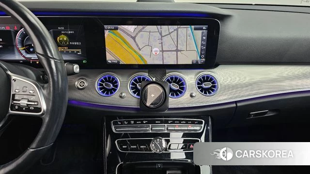 Mercedes-Benz E-Class W213 2018 Белый из Кореи, фото 3