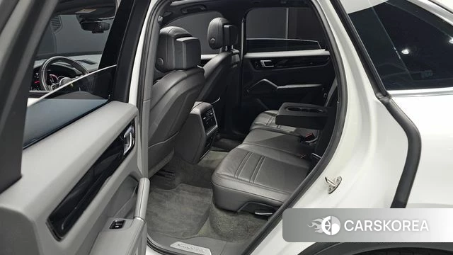 Porsche Cayenne (PO536) 2019 Белый из Кореи, фото 3