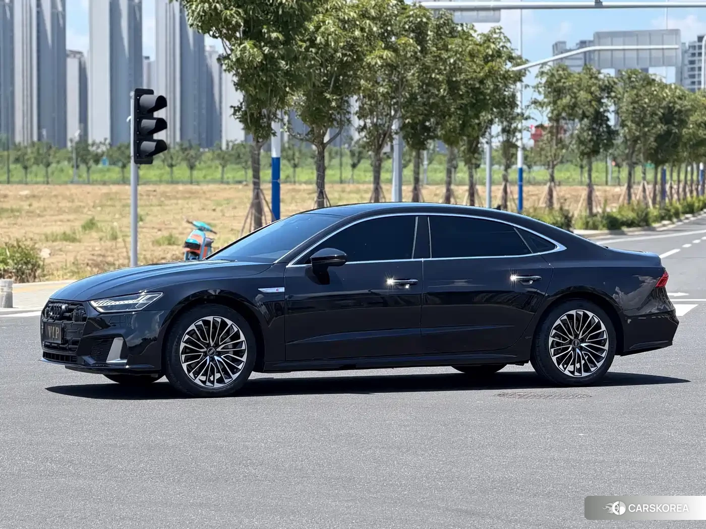 Audi A7L 2025 Черный из Китая, фото 3