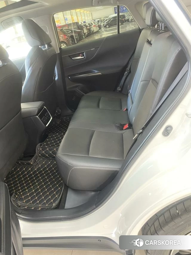 Toyota Venza 2024 Белый из Китая, фото 3