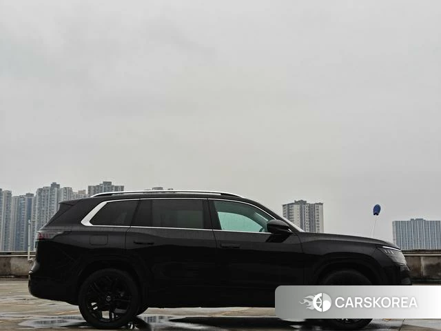 Volkswagen Teramont 2025 Черный из Китая, фото 3
