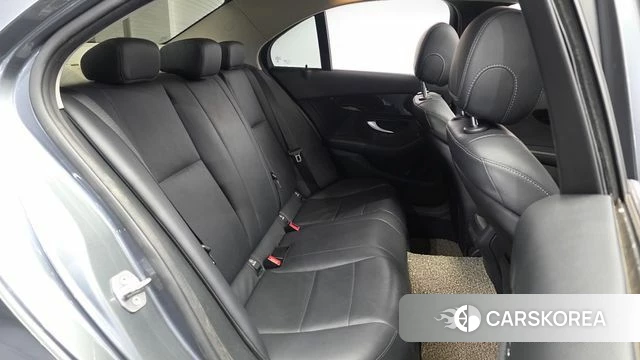 Mercedes-Benz C-Class W205 2018 Серый из Кореи, фото 3