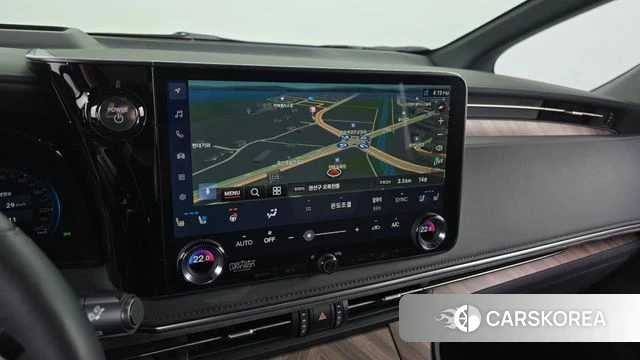 Lexus LM Second Generation 2025 Серебристо-серый из Кореи, фото 3