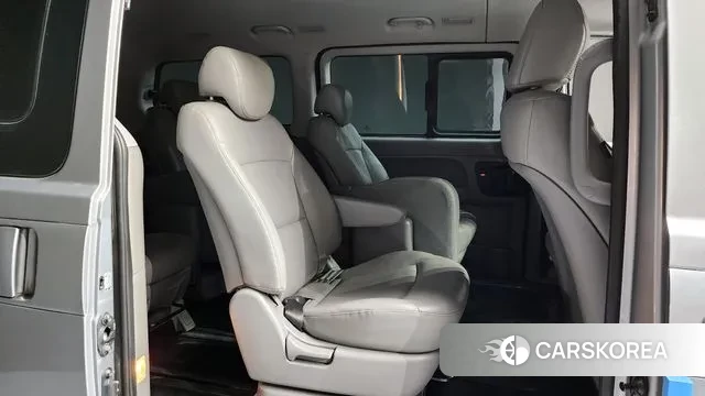 Hyundai The New Grand Starex 2019 Серебряный из Кореи, фото 3