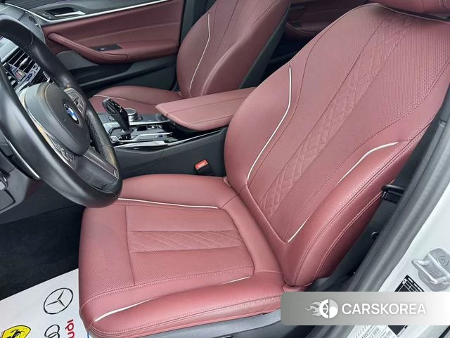 BMW 5 series 2023 Белый из Китая, фото 3