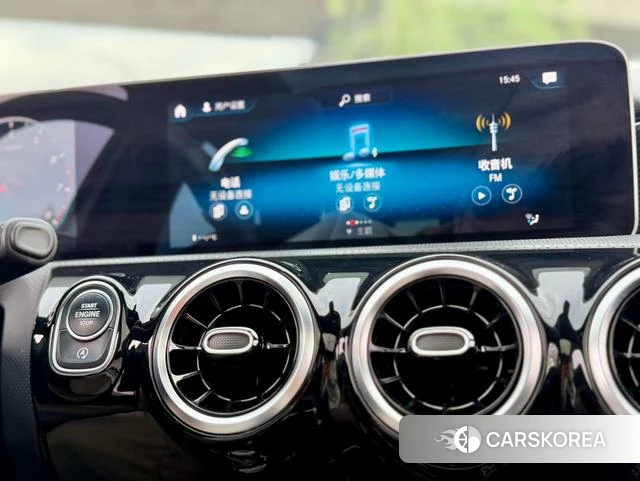 Mercedes-Benz A-Class 2020 Белый из Китая, фото 3
