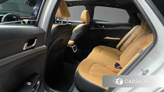 Kia K5 3rd generation 2022 Белый из Кореи, фото 3