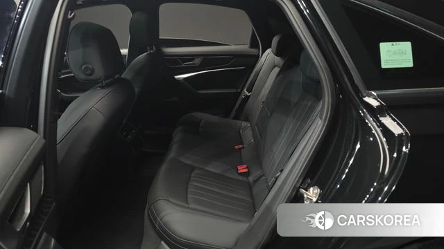 Audi A6 (C8) 2022 Черный из Кореи, фото 3