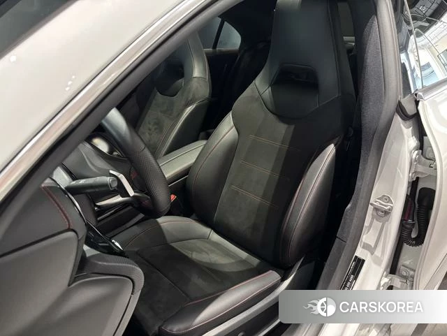 Mercedes-Benz CLA 2021 Белый из Китая, фото 3