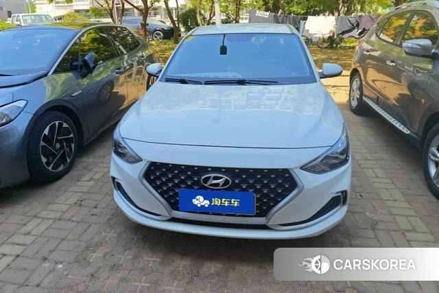Hyundai Celesta 2021 Белый из Китая, фото 3