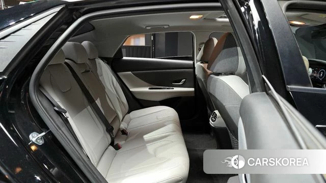 Hyundai Avante (CN7) 2020 Черный из Кореи, фото 3
