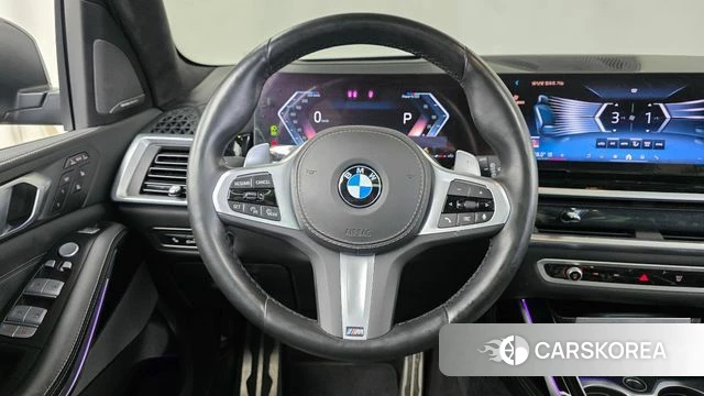 BMW X7 (G07) 2024 Черный из Кореи, фото 3