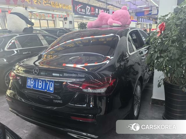 Mercedes-Benz E-Class 2022 Черный из Китая, фото 3