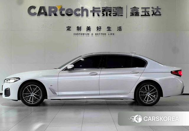 BMW 5 series 2022 Белый из Китая, фото 3