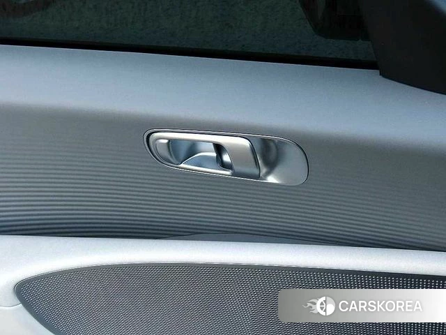 Hyundai Ionic 6 2022 Серебряный из Кореи, фото 3