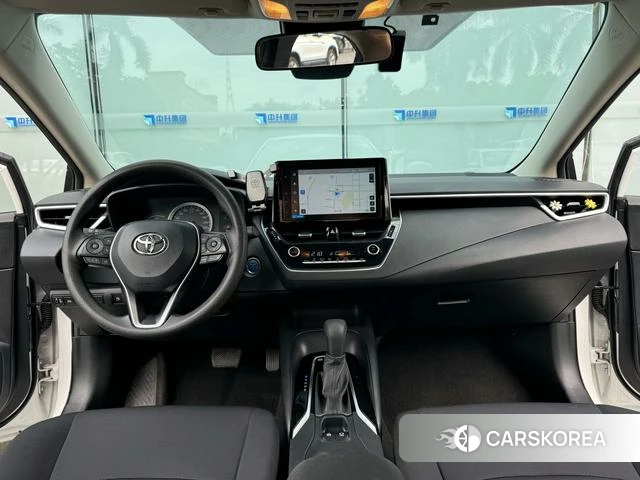 Toyota Corolla 2021 Белый из Китая, фото 3
