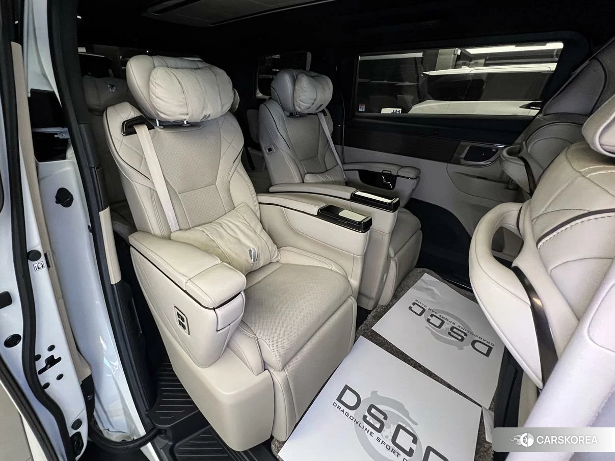 Toyota Alphard 2023 Белый из Китая, фото 3