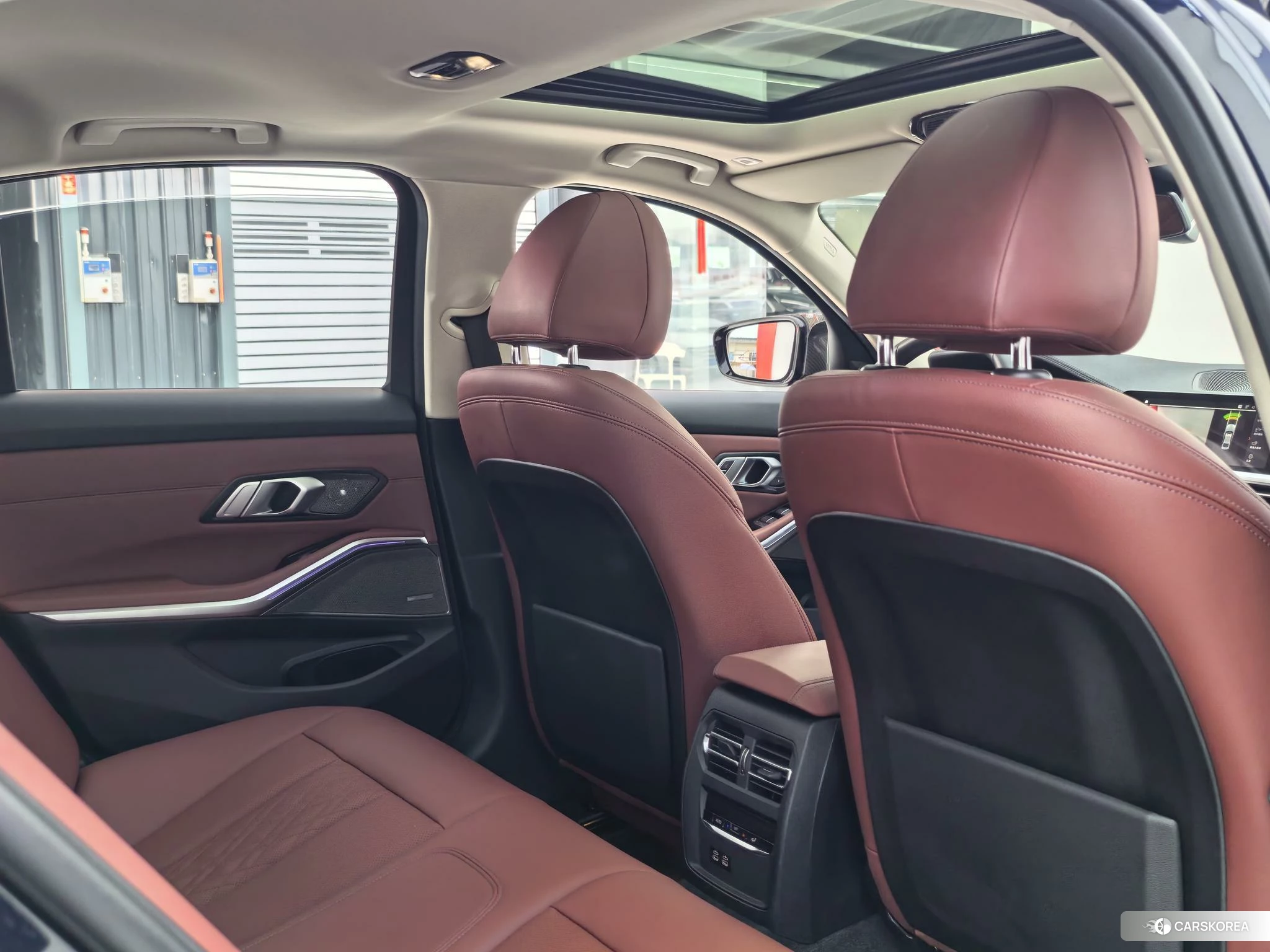 BMW 3 series 2021 Черный из Китая, фото 3