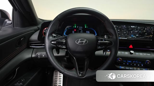 Hyundai The New Avante (CN7) 2024 Белый из Кореи, фото 3