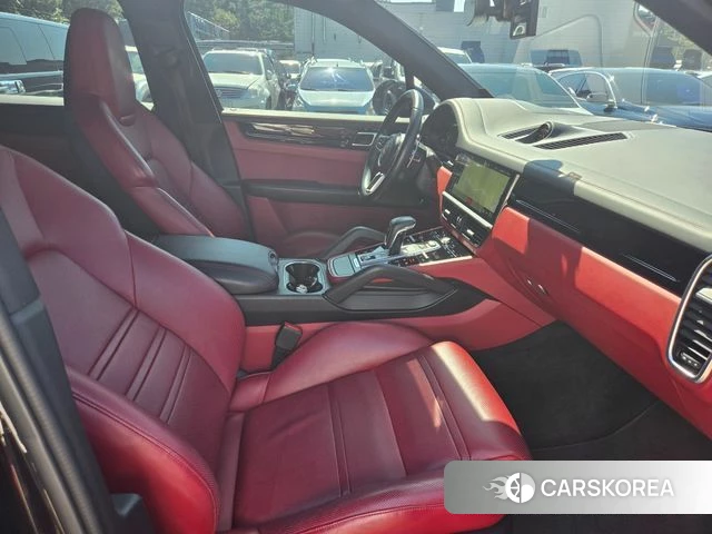 Porsche Cayenne (PO536) id 4930891 из Кореи 3