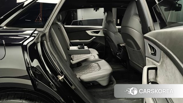 Audi Q8 (4M) 2021 Черный из Кореи, фото 3