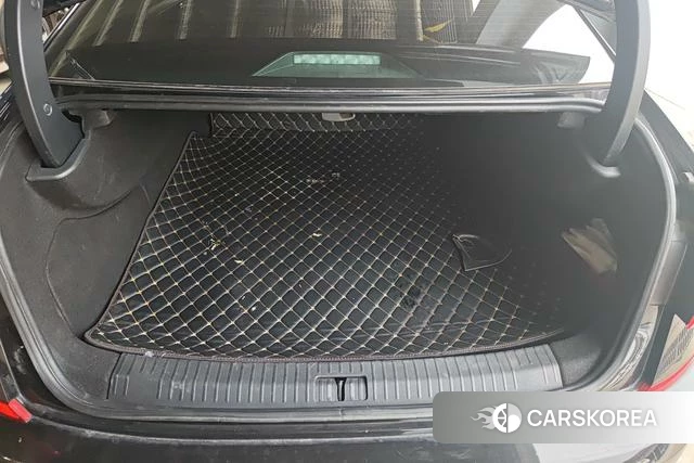 Volkswagen Passat 2022 Черный из Китая, фото 3