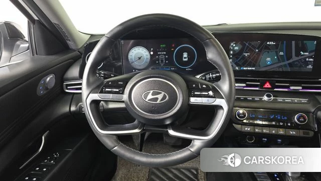 Hyundai The New Avante (CN7) 2024 Белый из Кореи, фото 3
