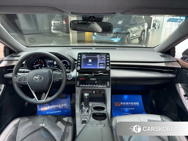 Toyota Avalon 2021 Серебристо-серый из Китая, фото 3