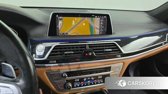 BMW 7 Series (G11) 2019 Черный из Кореи, фото 3