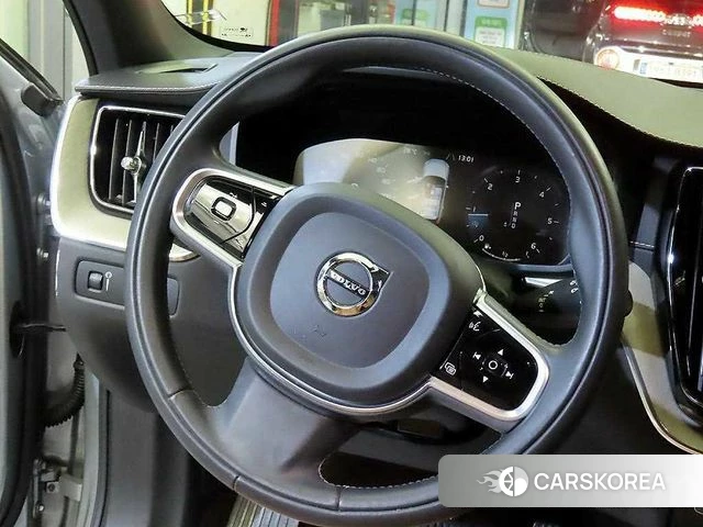Volvo XC60 second Generation 2018 Серебряный из Кореи, фото 3