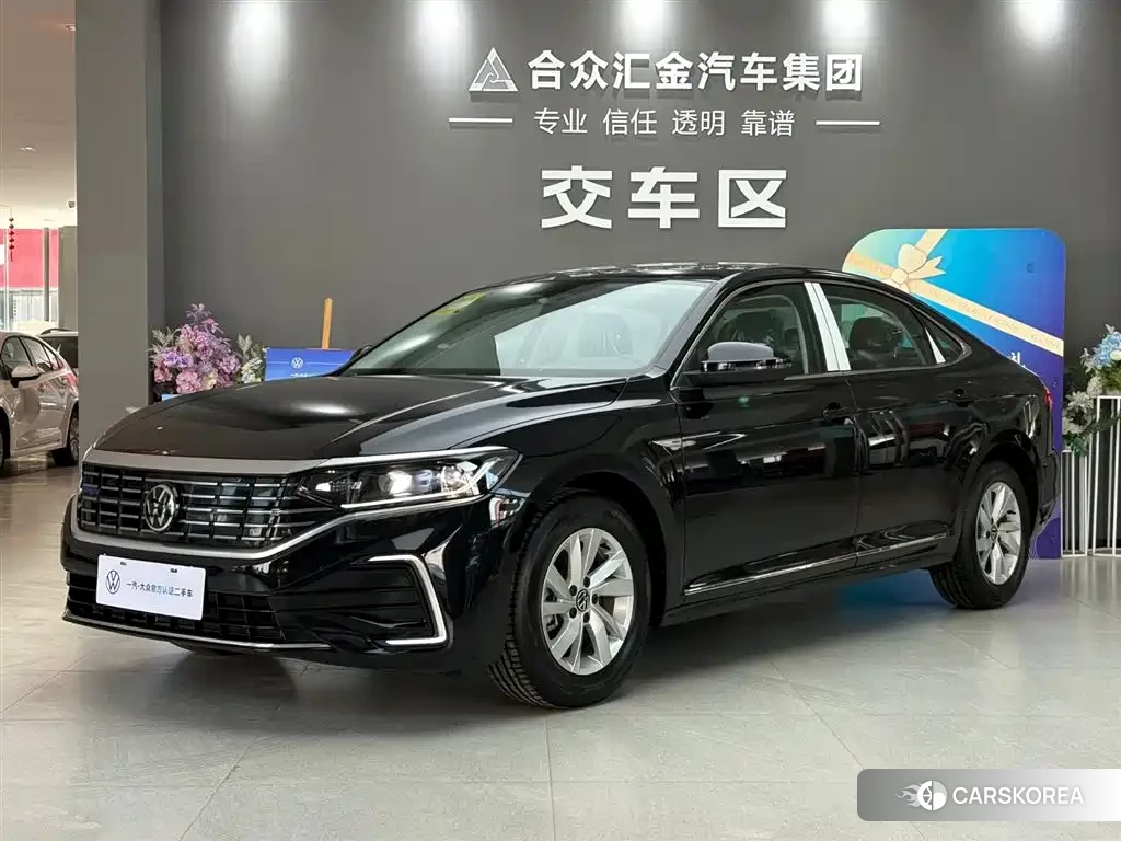 Volkswagen Passat 2025 Черный из Китая, фото 3