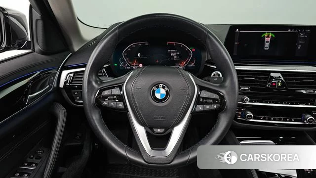 BMW 5 Series (G30) 2019 Серый из Кореи, фото 3