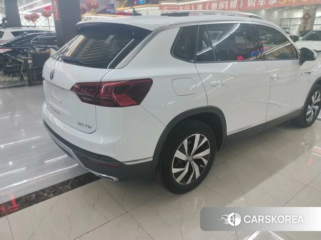 Volkswagen Tayron 2021 Белый из Китая, фото 3