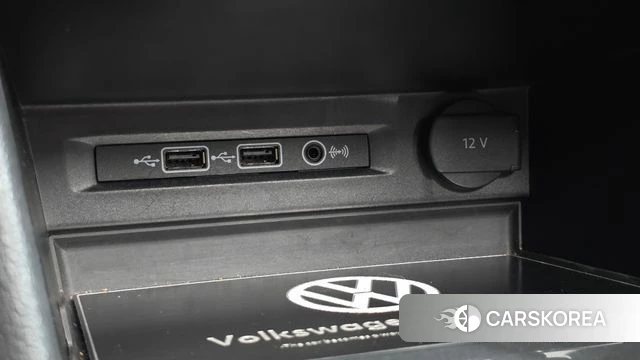 Volkswagen Tiguan second Generation 2018 Черный из Кореи, фото 3
