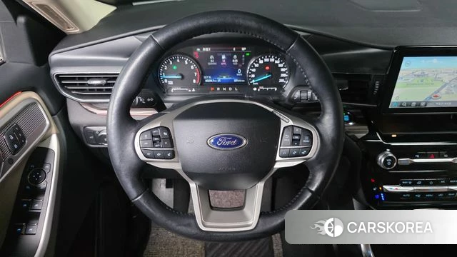 Ford Explorer 6th Generation 2021 Белый из Кореи, фото 3