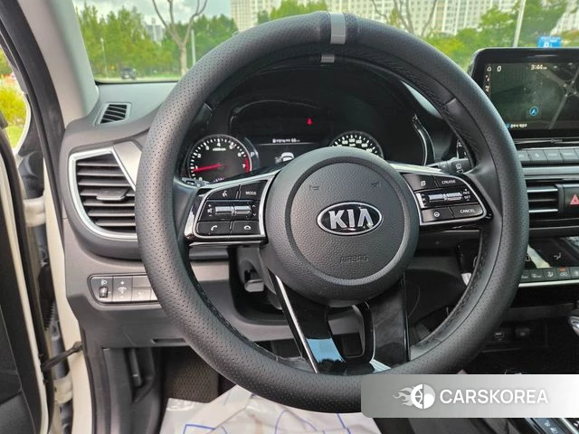 Kia Seltos 2020 Белый из Кореи, фото 3