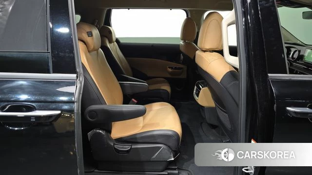 Kia Carnival 4th generation 2023 Черный из Кореи, фото 3